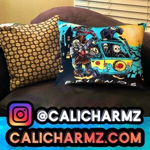 Brand New 24x18 Inch FRIENDS HORROR Soft Plush Pillow Chucky GhostFace Halloween